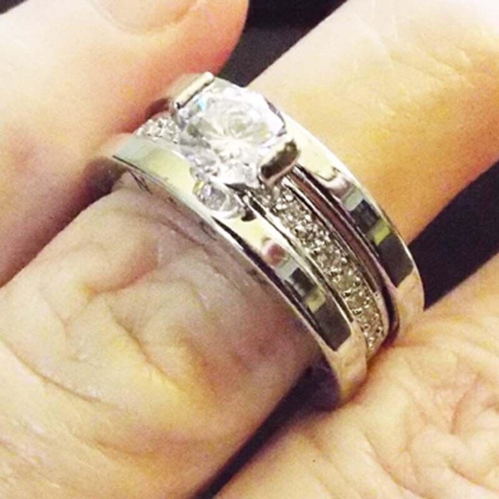 New Designer Brand Silvery Look Of Three Rings Crystal Solitaire Sz 65 Ring 67